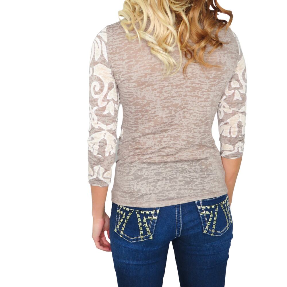 Y2k Inc. International Concepts Cream Paisley Swirly Casual 3/4 Sleeve Blouse - Picture 3 of 8